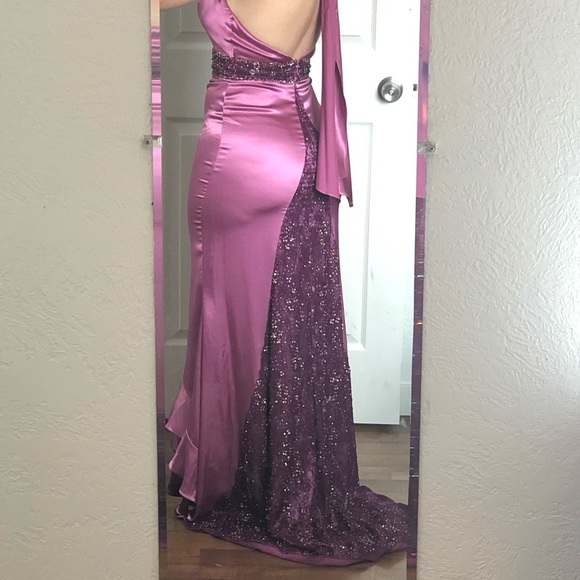 Party Time prom dress - Picture 4 of 8